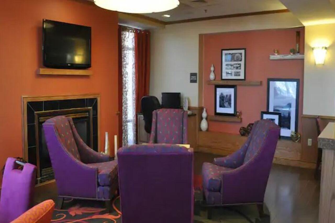 Hampton Inn Stony Creek Luaran gambar