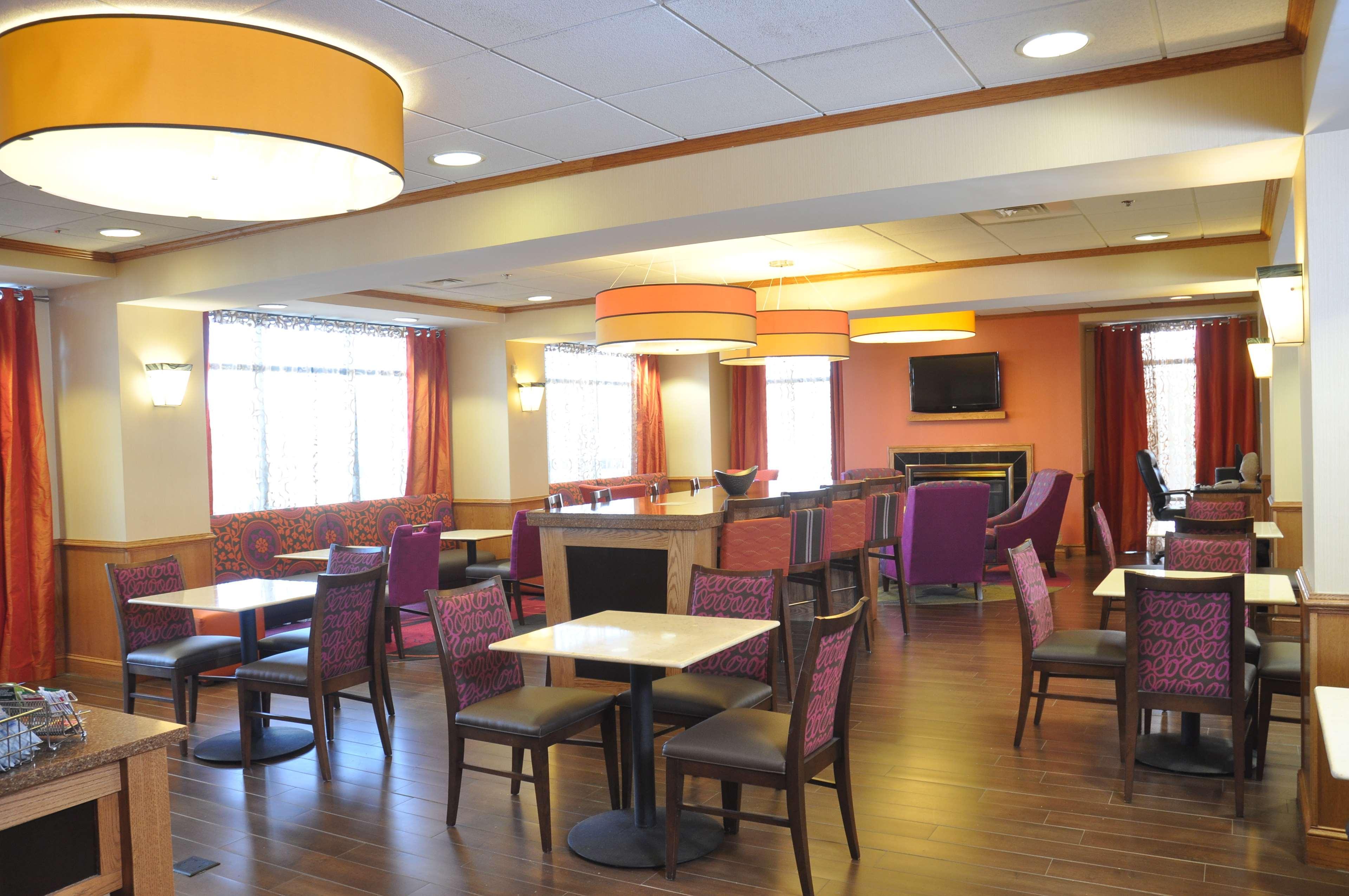 Hampton Inn Stony Creek Luaran gambar