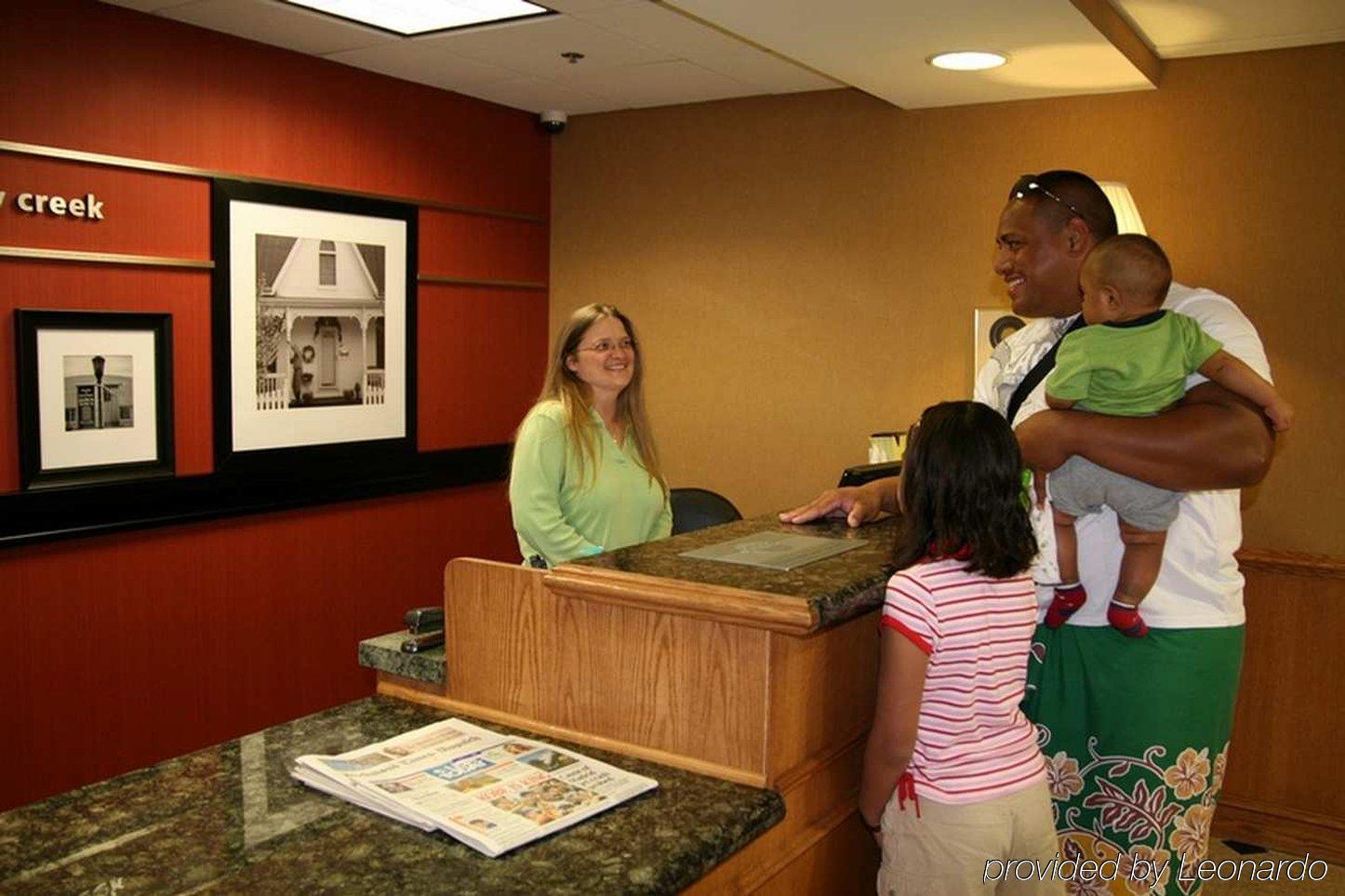 Hampton Inn Stony Creek Dalaman gambar