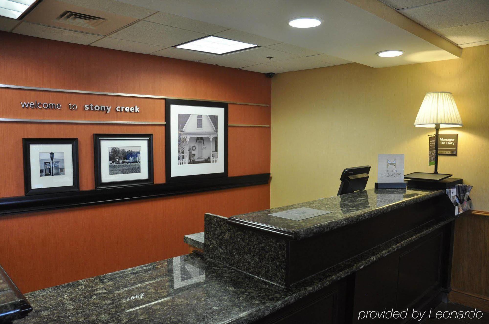 Hampton Inn Stony Creek Luaran gambar