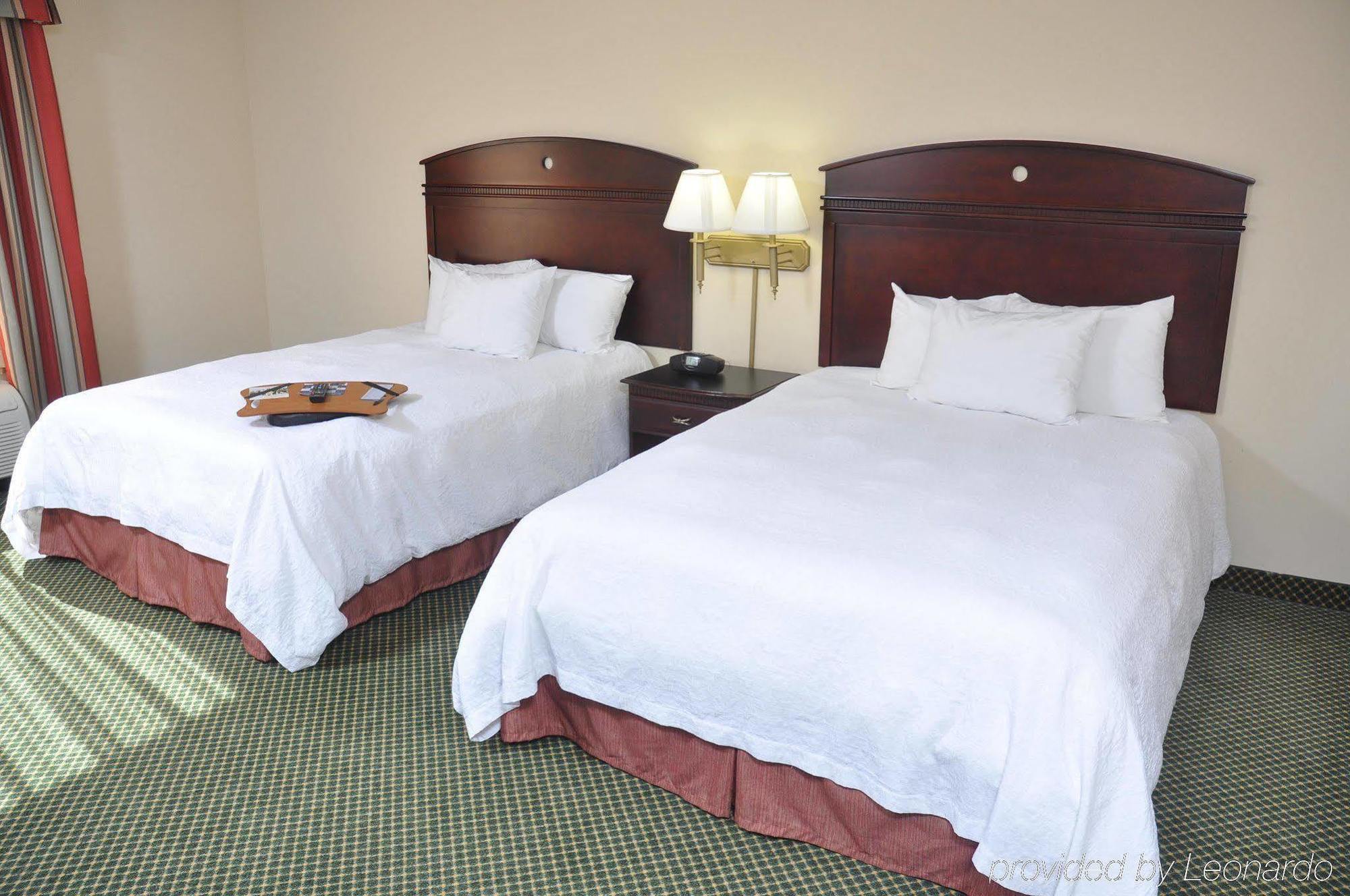 Hampton Inn Stony Creek Luaran gambar